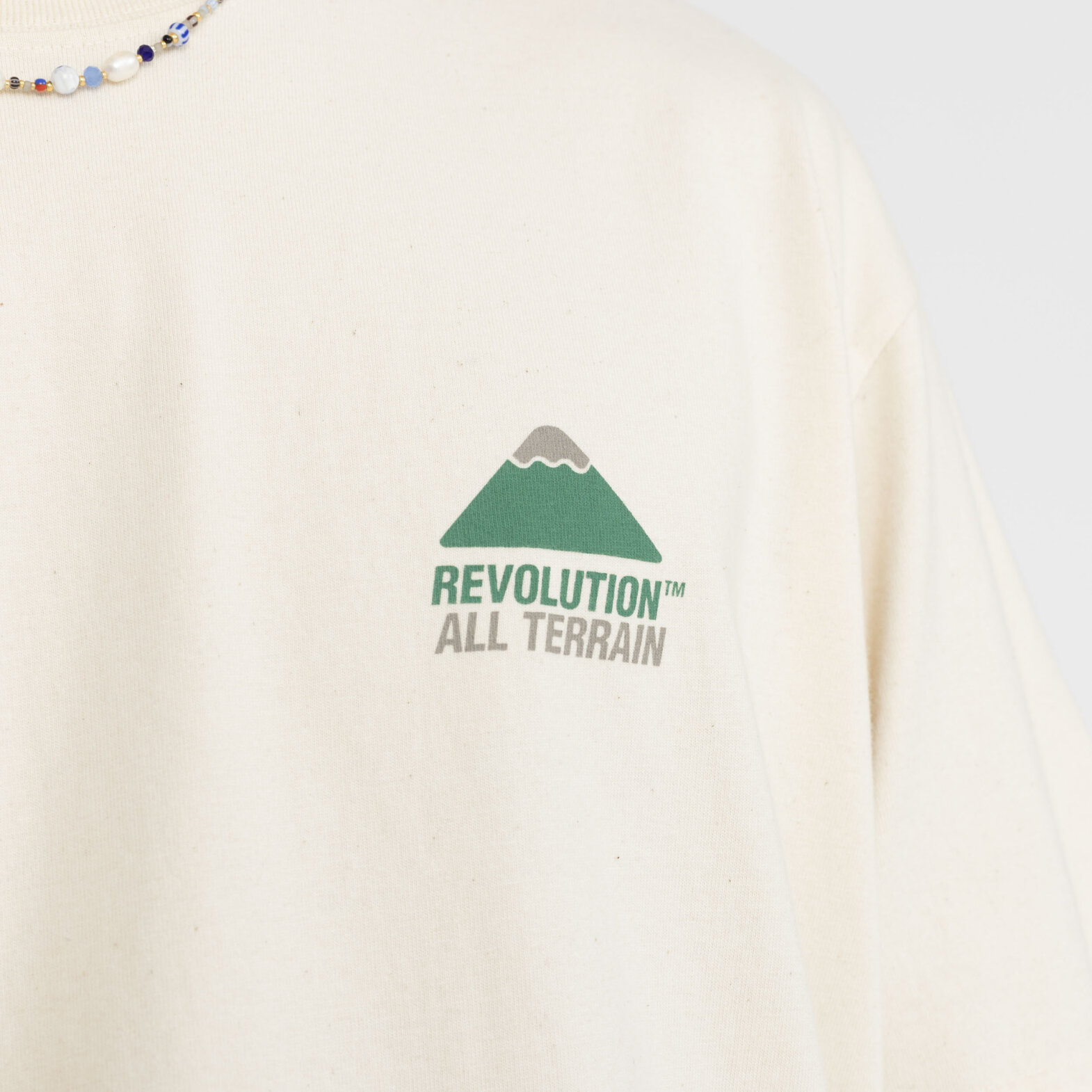 RVLT Revolution All Loose T-Shirt Offwhite RVLT Revolution All Loose T-Shirt Offwhite