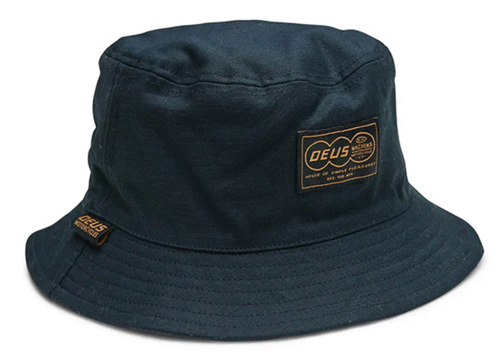 Deus Ex Machina Cana Reversible Bucket Hut Blue Camo 25142 Deus Ex Machina Cana Reversible Bucket Hut Blue Camo 25142